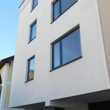 The View - Modern Panorama