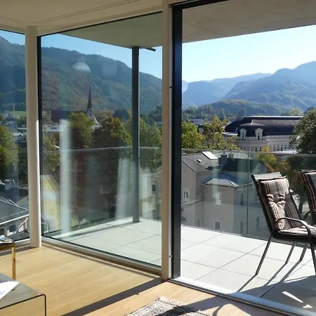 The View - Modern Panorama Bad Ischl