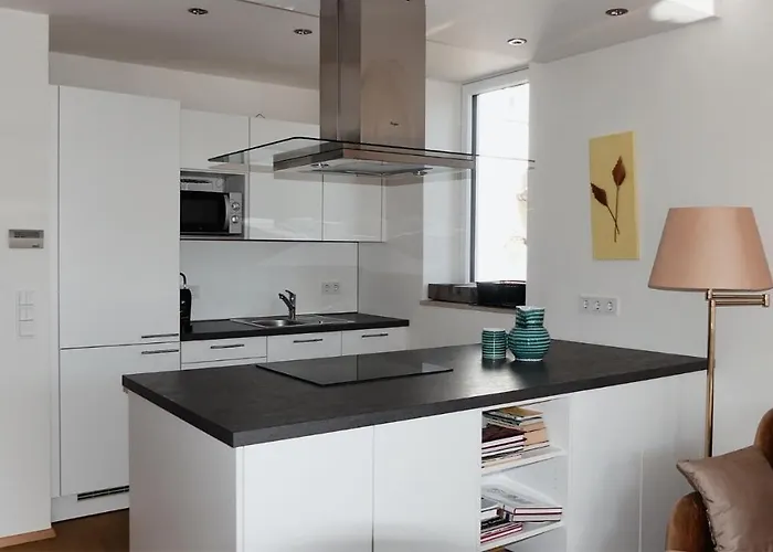 The View - Modern Panorama